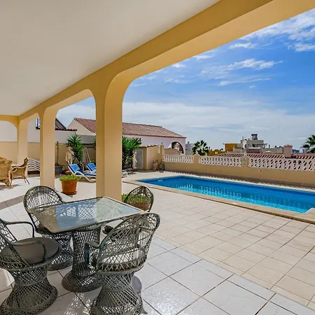 El Yuka With Heated Pool Villa