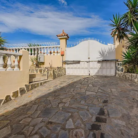 El Yuka With Heated Pool Villa Callao Salvaje