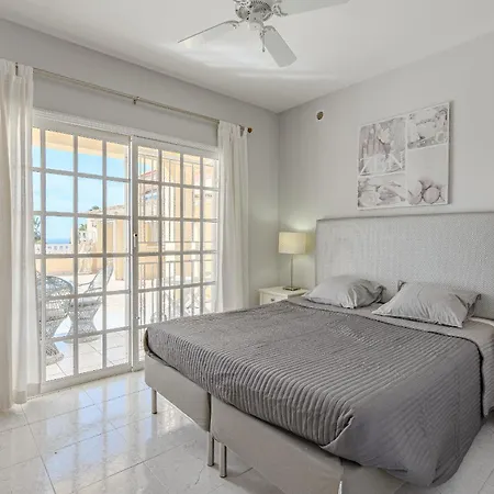 El Yuka With Heated Pool Villa