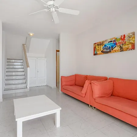 El Yuka With Heated Pool Villa *