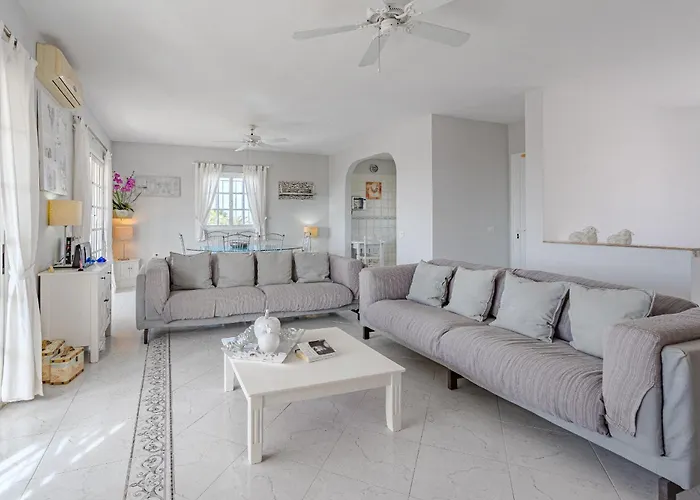 El Yuka With Heated Pool Callao Salvaje