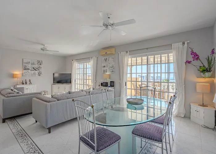 Villa El Yuka With Heated Pool *